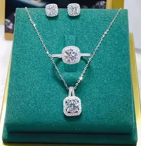 Radiant Square Halo Set - Ahlis Luxe