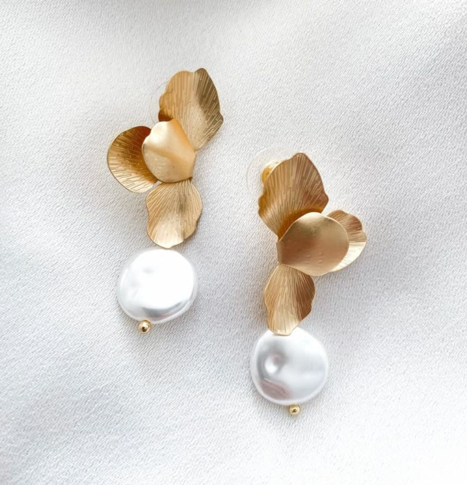 Petal Earrings - Ahlis Luxe