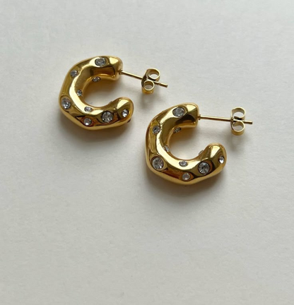 Bella Metallic Hoops - Ahlis Luxe