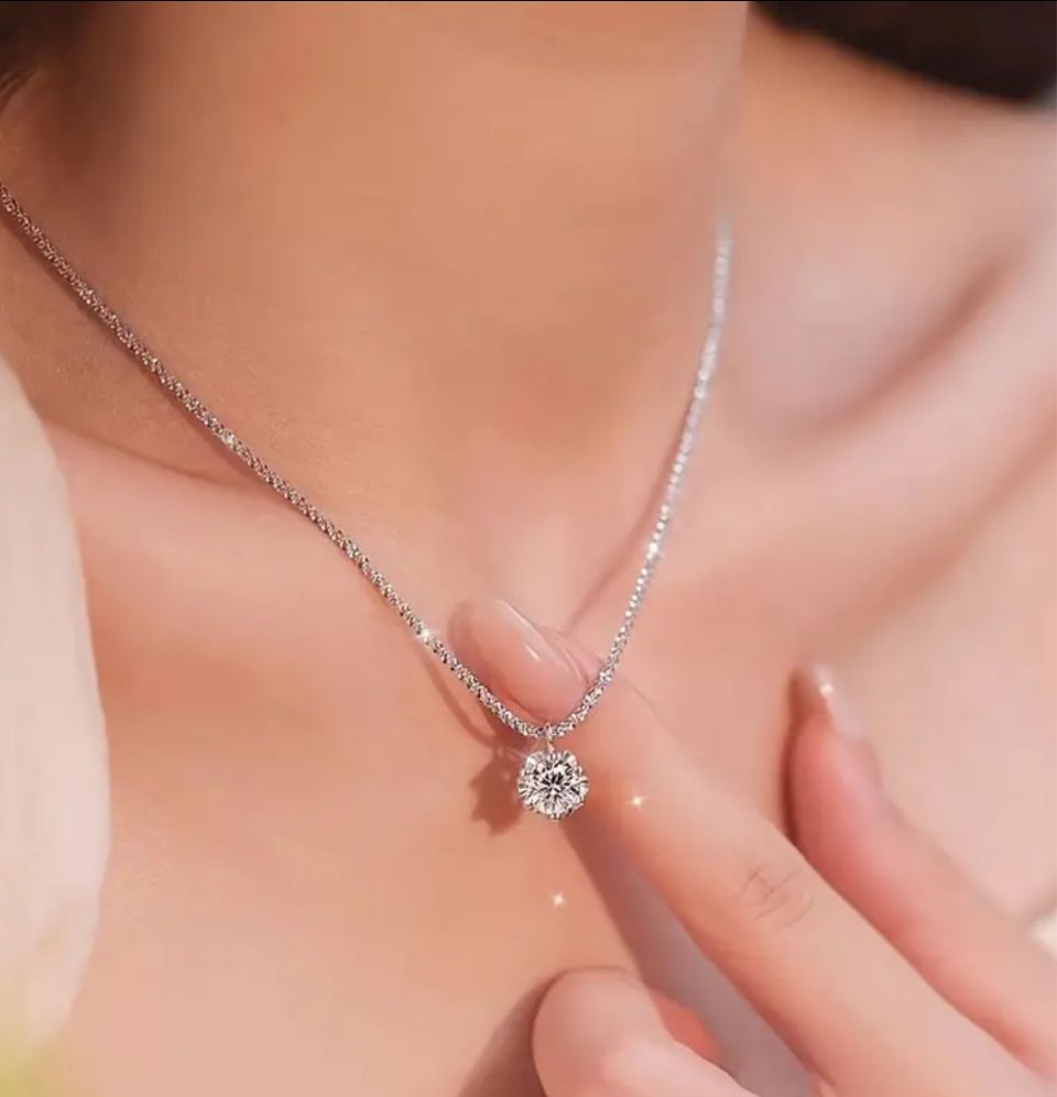 Cubic Zirconia - Ahlis Luxe